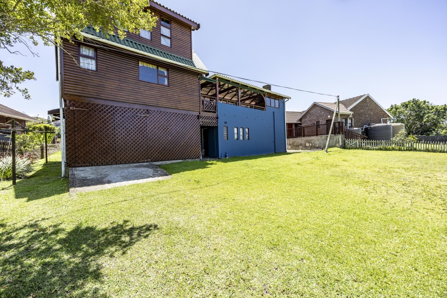 10 Bedroom Property for Sale in Cintsa East Eastern Cape